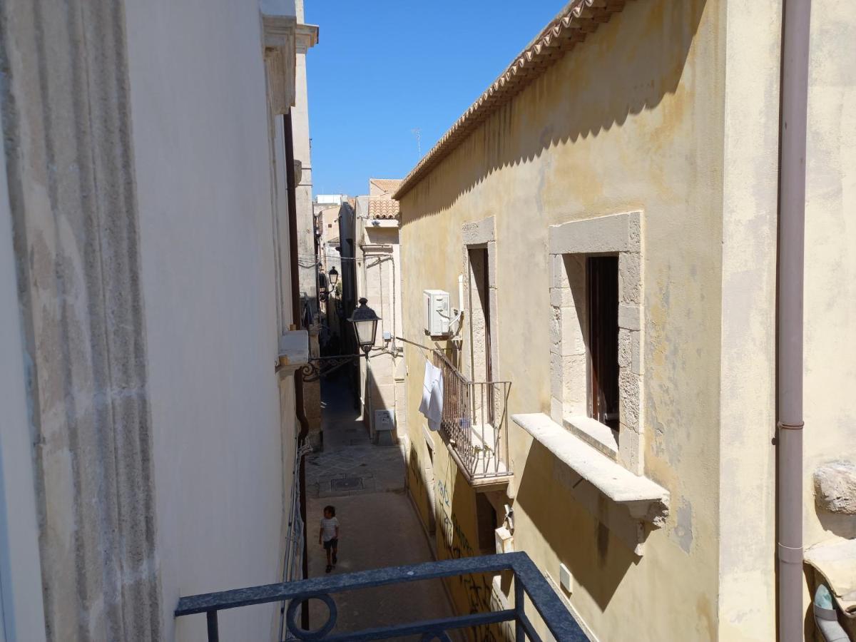 Lanterne Magiche Ortigia Suites 锡拉库扎 外观 照片