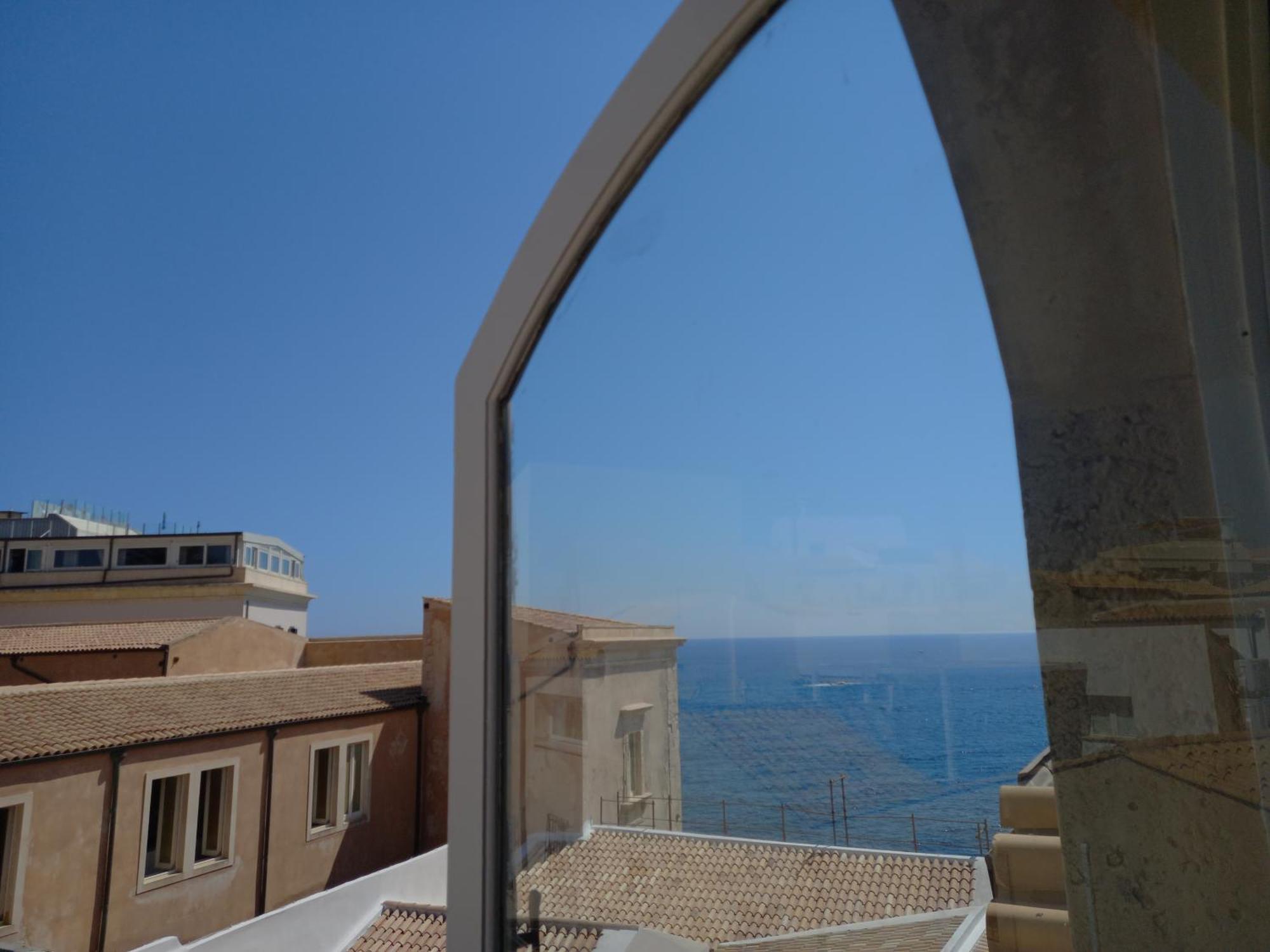 Lanterne Magiche Ortigia Suites 锡拉库扎 外观 照片